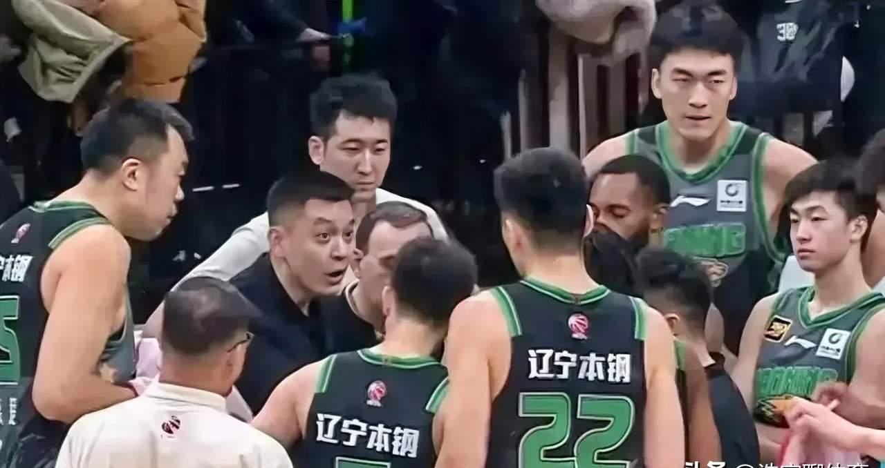米乐m6官网-尤文图斯惩罚达伦特，主场轻松击败对手